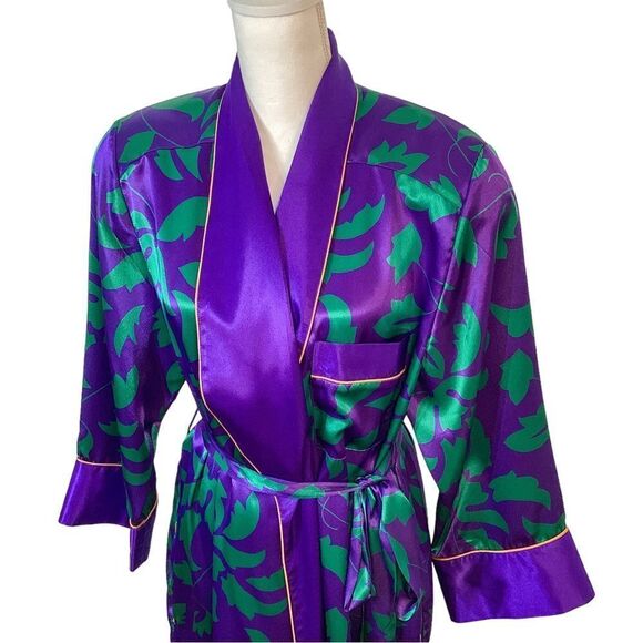 VICTORIA’S SECRET Size S Floral Vintage Yellow Label Purple Green Tassel Robe - Picture 9 of 11